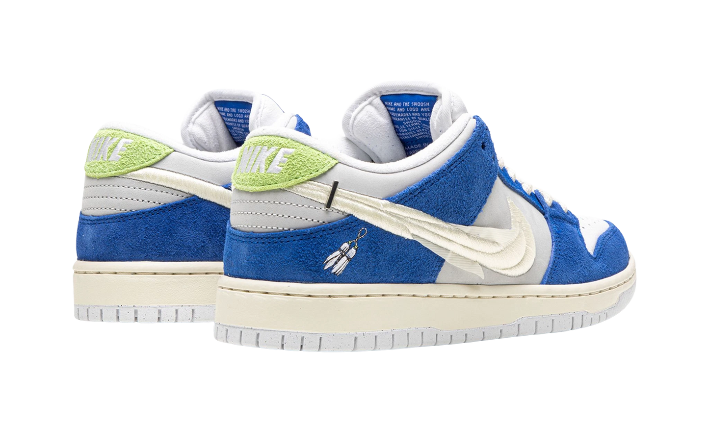 Nike SB x Fly Street Dunk Low Gardenia