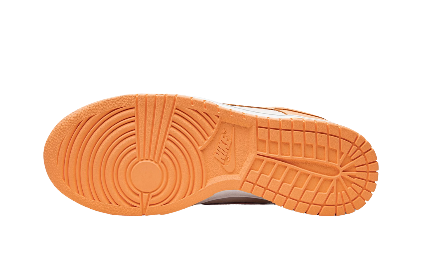 Nike Dunk Low Peach