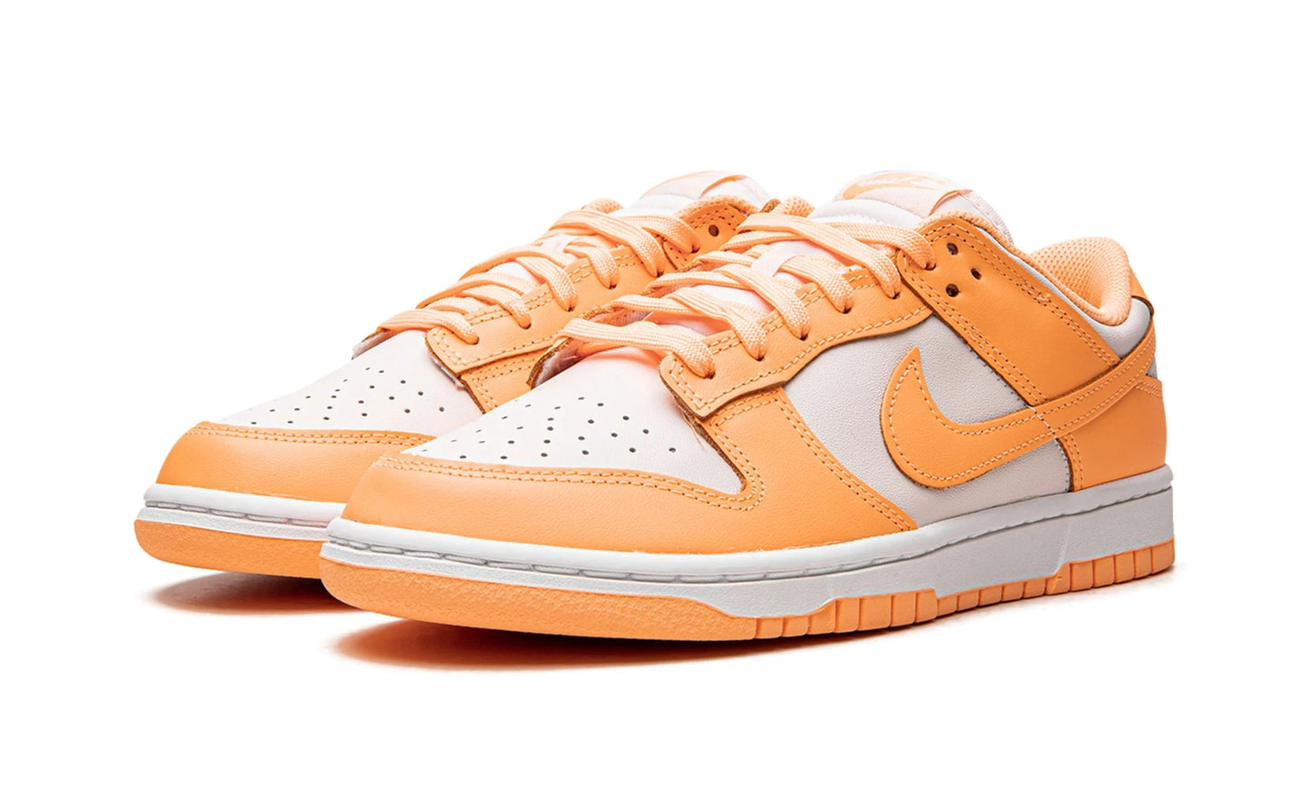 Nike Dunk Low  Peach Cream