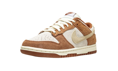 Nike Dunk Low Curry