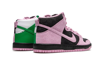 Nike SB Dunk Invert Celtics